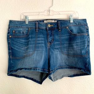 Torrid Size 16 Jean shorts